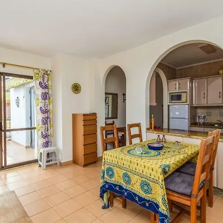 El Capistrano Playa 301 נרחה